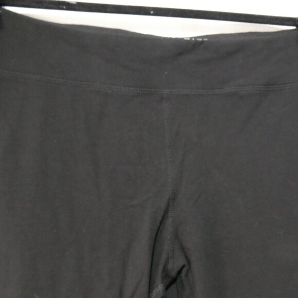 ATHLETIC WORKS - Fitted Crop | XL - extra large | Black Cropped Leggings - Picture 4 of 12